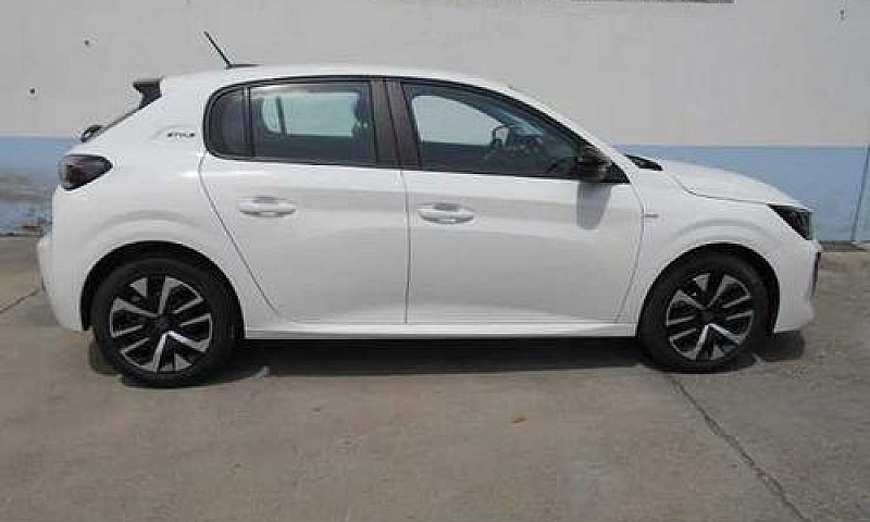 Peugeot 208 75 Style...