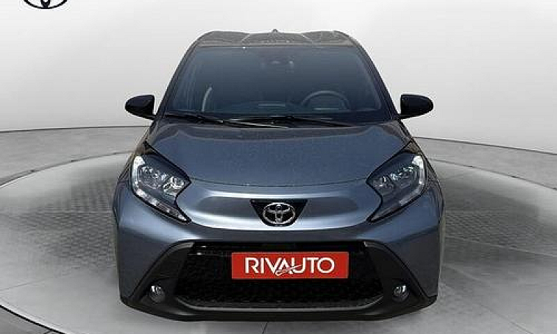 Toyota Aygo X 1.0 Vv...