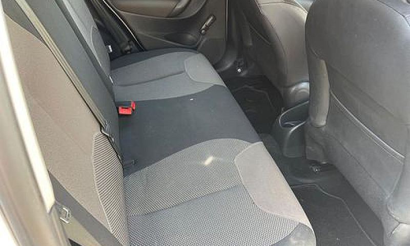 Citroen C3 1.2 Vti 8...