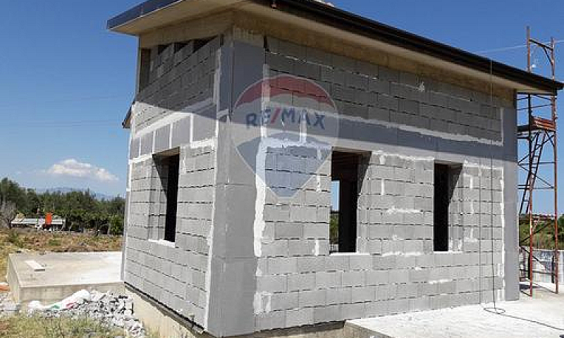 Nuove Costruzioni - ...
