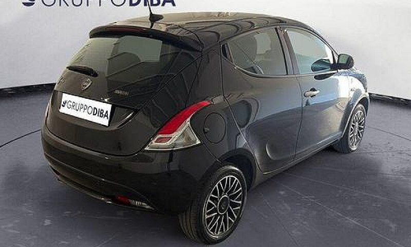 Lancia Ypsilon Iii 2...