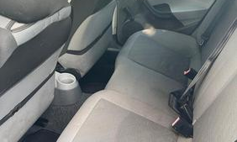 Seat Ibiza 1.4 Benzi...