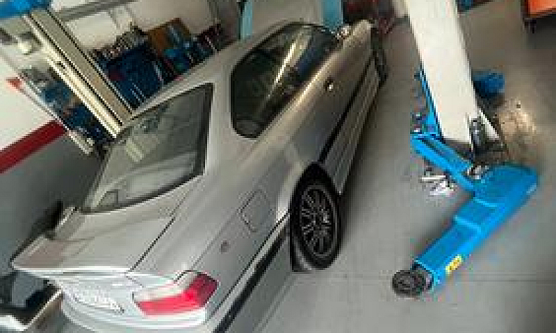 Bmw320I...