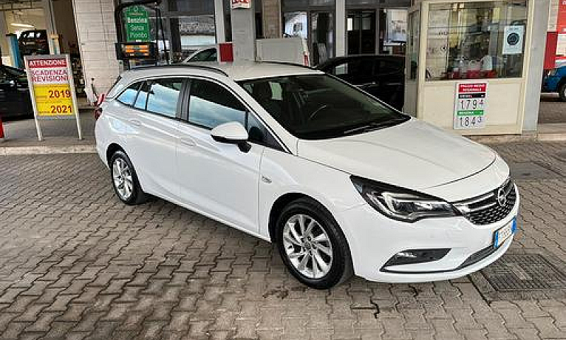 Opel Astra 1.6 Cdi A...