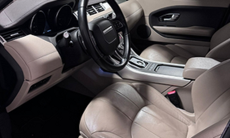 Landa Rover Evoque T...