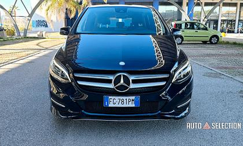 Mercedes Classe B. (...
