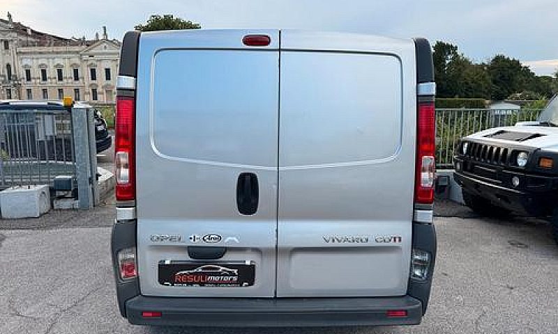 Opel Vivaro 27 2.0 C...