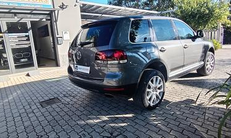 Volkswagen Touareg 3...