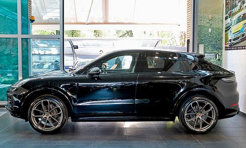 Porsche Cayenne Coup...