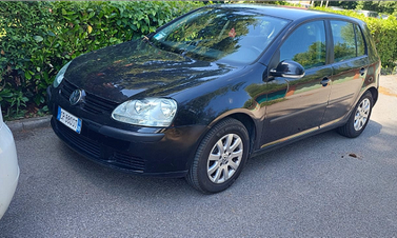 Volkswagen Golf 5...