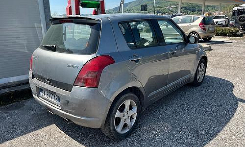 Suzuki Swift 1.3 Spo...