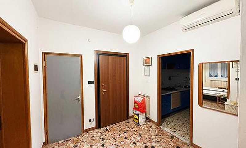 Marghera - Catene Ap...