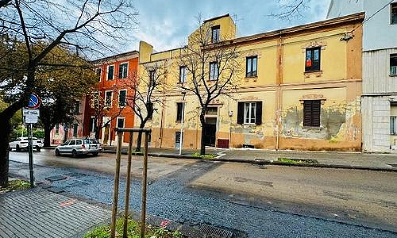 V.le San Francesco, ...