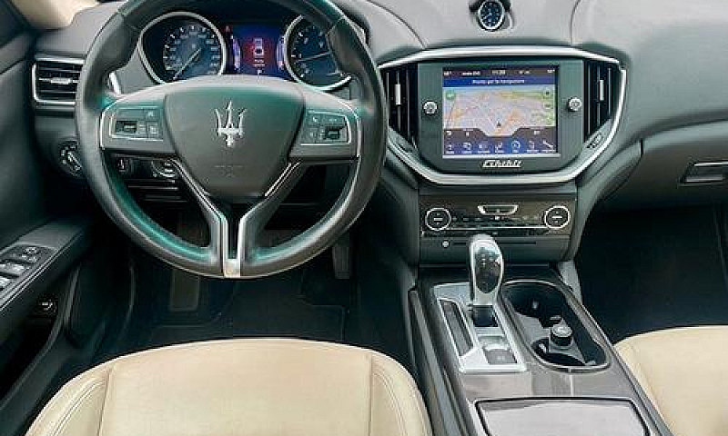 Maserati Ghibli V6 D...