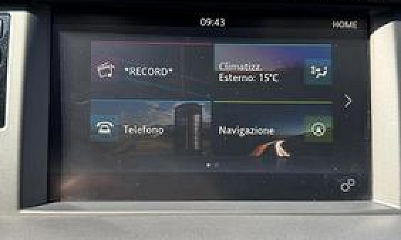 Land Rover Discovery...