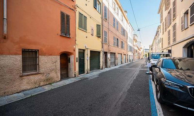 Bilocale In Centro I...