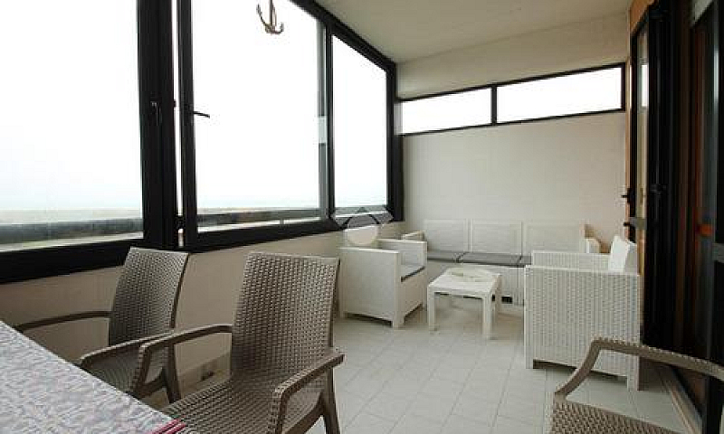 4 Locali A Termoli...