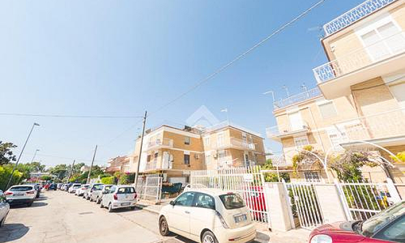 3 Locali A Manfredon...