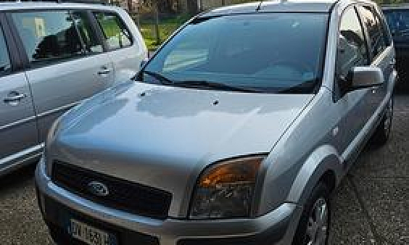 Ford Fusion 1.6 Tdci...