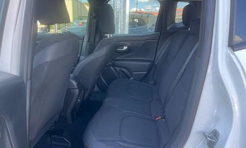 Jeep Renegade 4Xe 1....