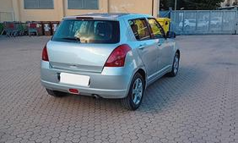 Suzuki Swift - Apert...