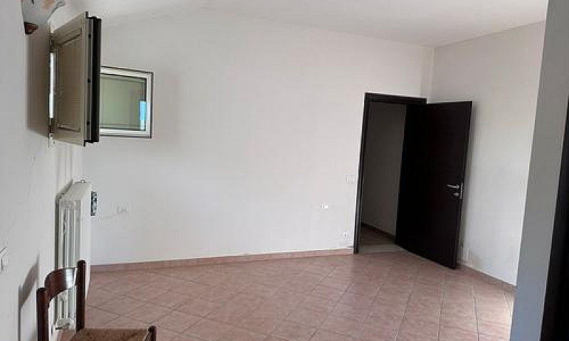 Casa Indipendente...