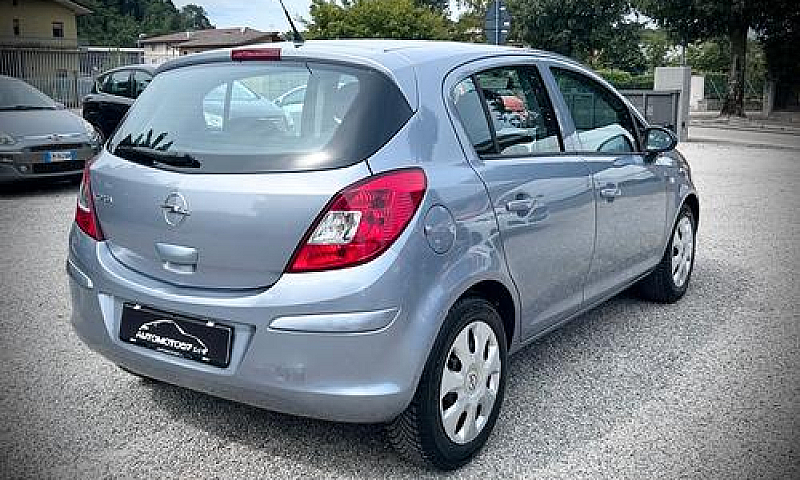 Opel Corsa 1.2 5 Por...