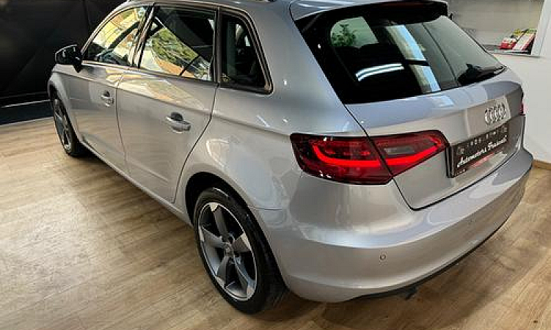 Audi A3 1.6 Tdi S Tr...