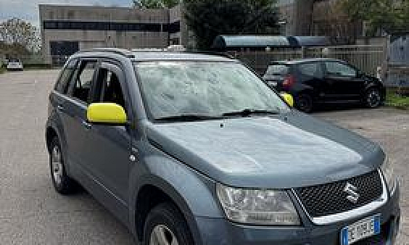 Suzuki Grand Vitara ...