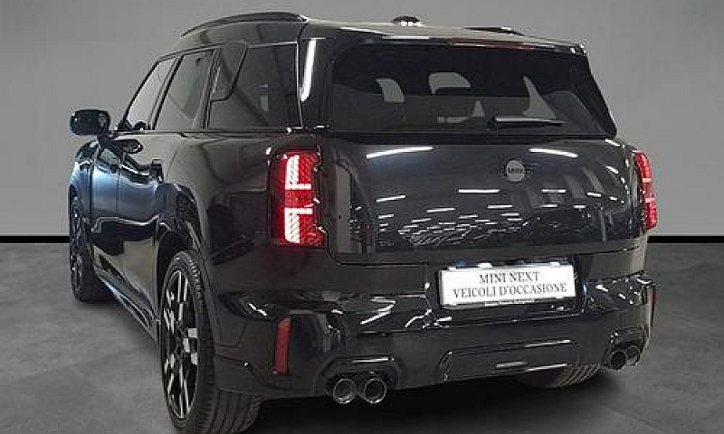 Mini Countryman John...