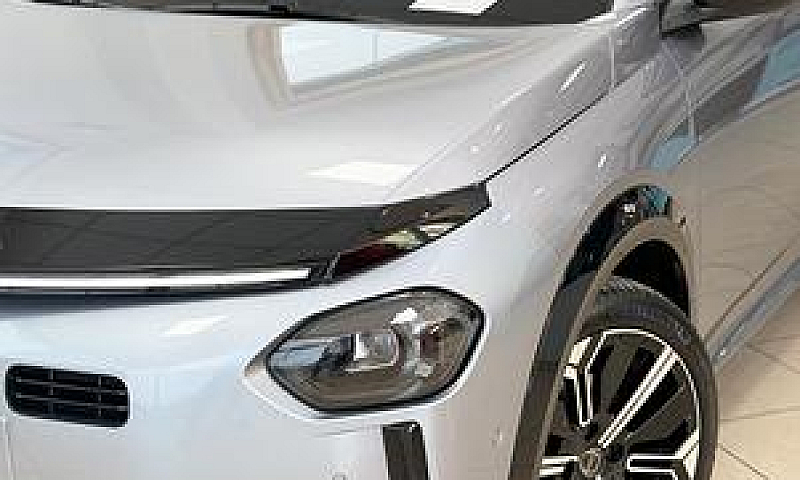 Lancia Ypsilon Hybri...