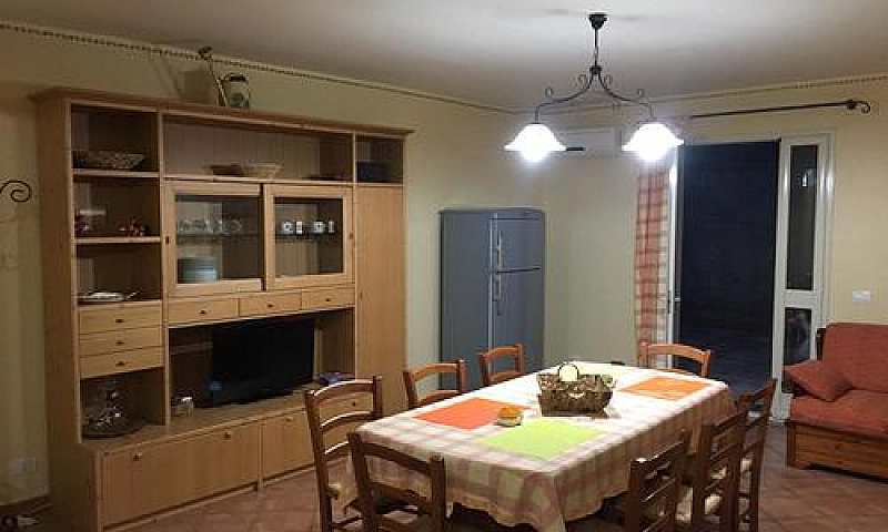 Zona Nicolosi...