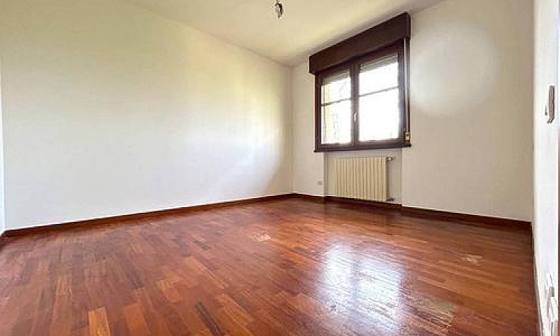 Trilocale Baganzola...