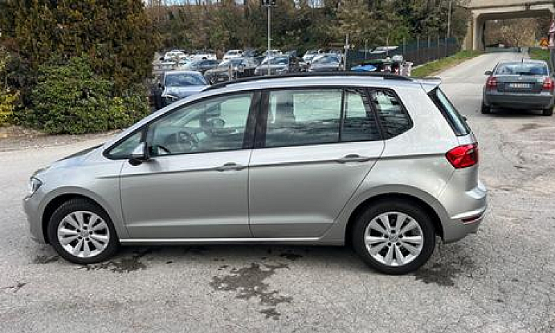 Volkswagen Golf Spor...