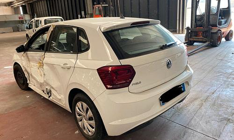 Volkswagen Polo 5P 1...