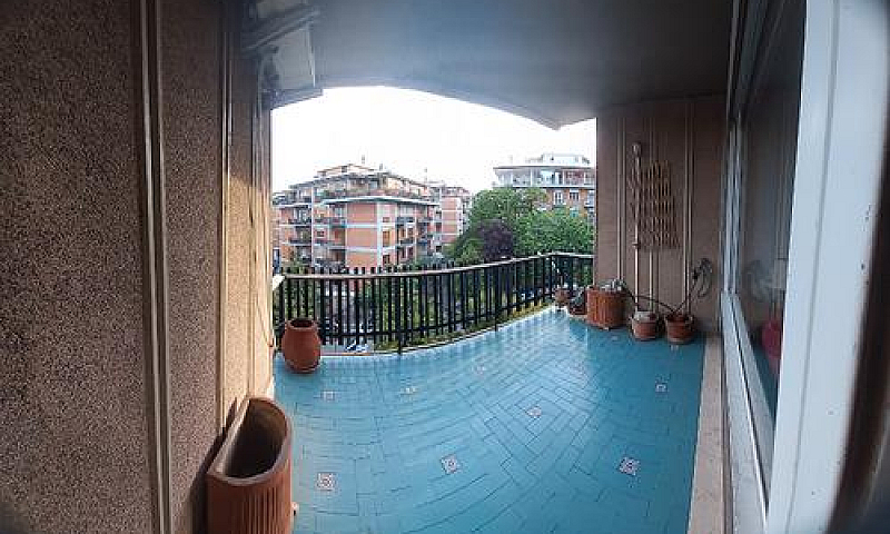 Con Piscina Coperta ...