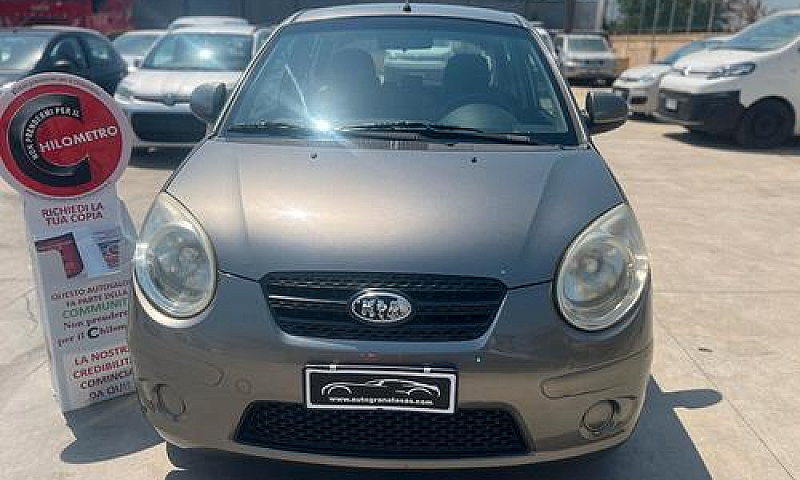 Kia Picanto 1.0 Benz...