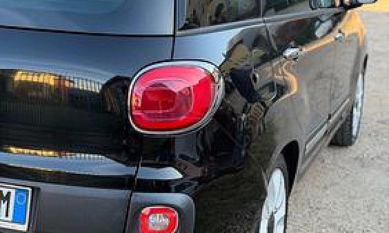 Fiat 500L Living Lou...