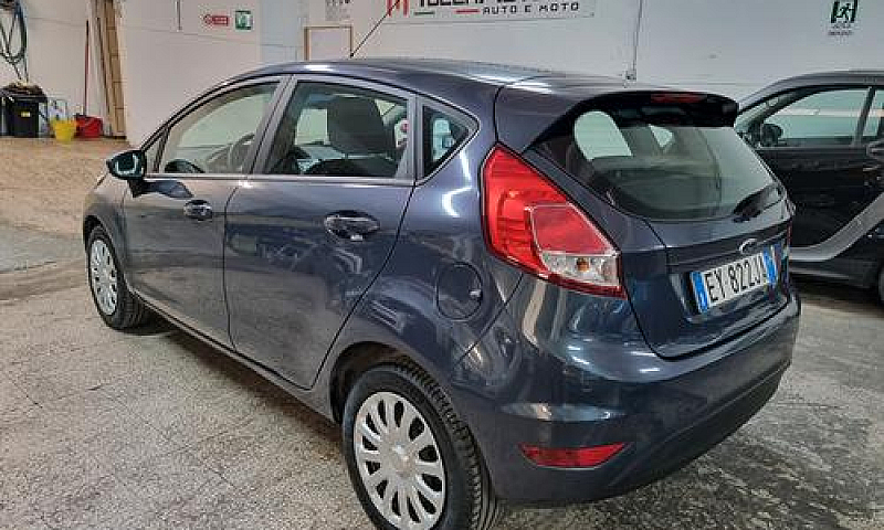 Ford Fiesta 1.4 5 Po...