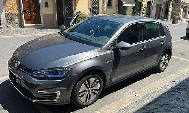 Volkswagen E-Golf 13...