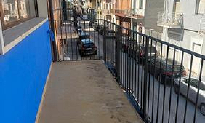 C Erchi Una Casa Cie...