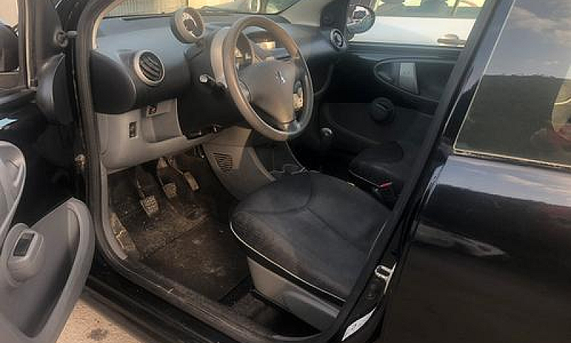 Peugeot 107...