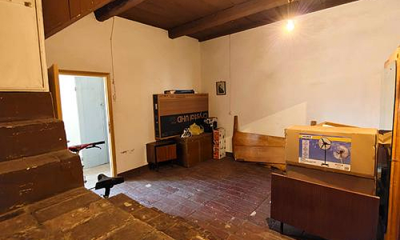 Casa Indipendente Ne...