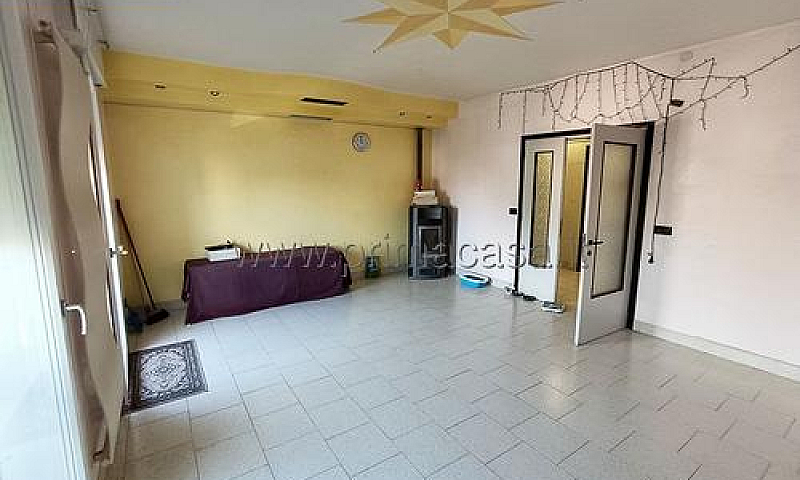 Appartamento Con 3 C...