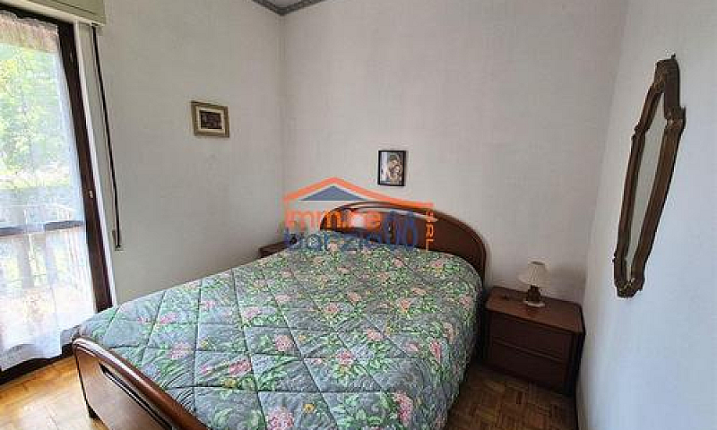 Bilocale Con Terrazz...