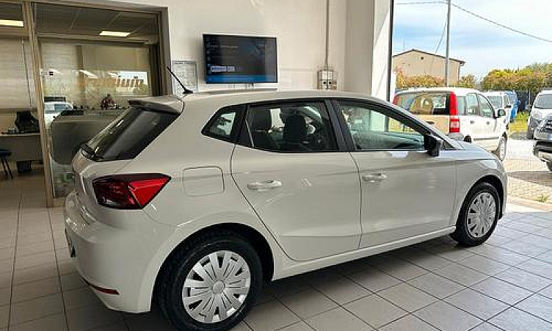 Seat Ibiza 1.6 Tdi 8...