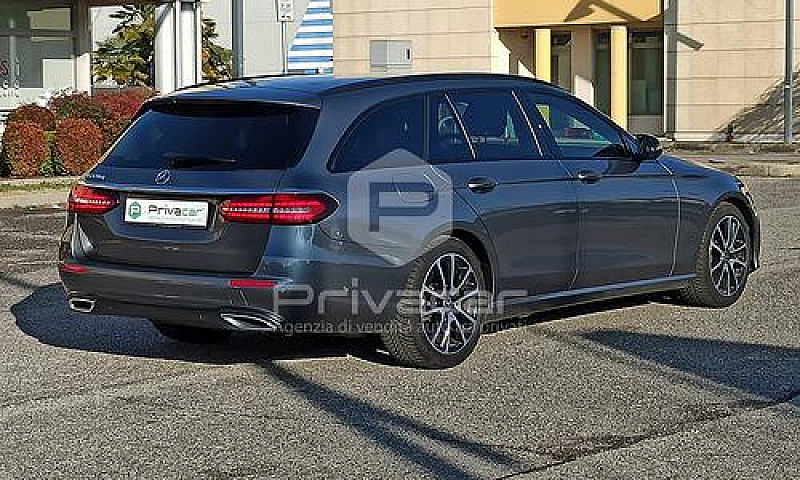 Mercedes E 220 D S.w...