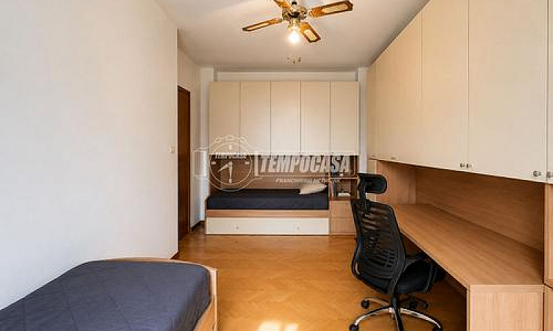Ampio Quadrilocale C...