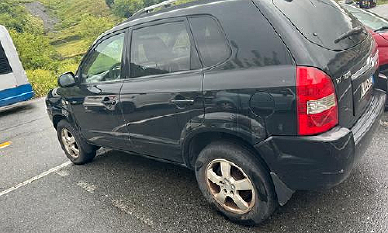 Hyundai Tucson...