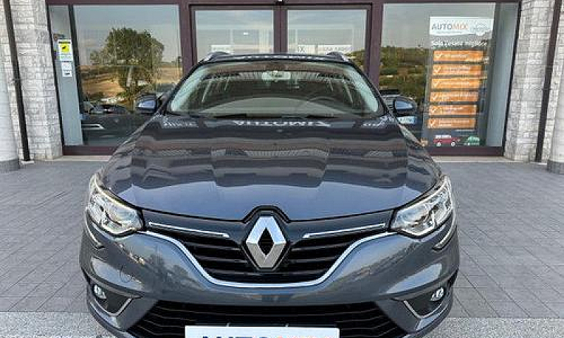 Renault M?Gane Sport...